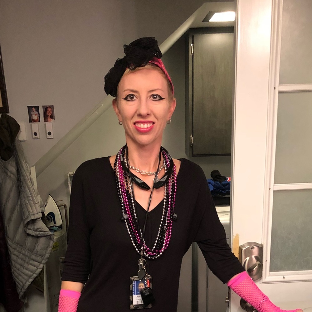 Meet your Posher, Jennifer